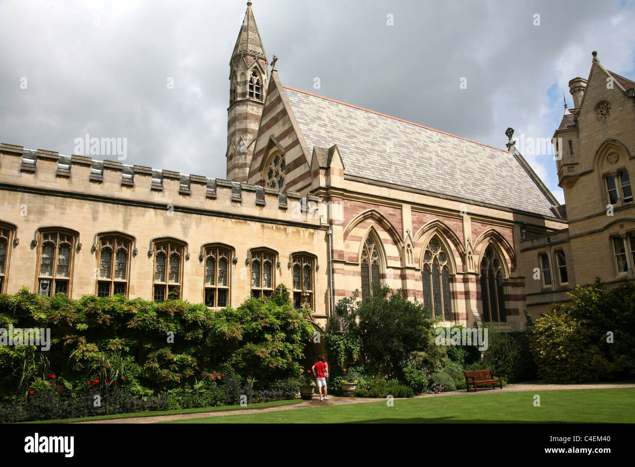 Balliol college quad hi-res stock photography and images - Alamy
