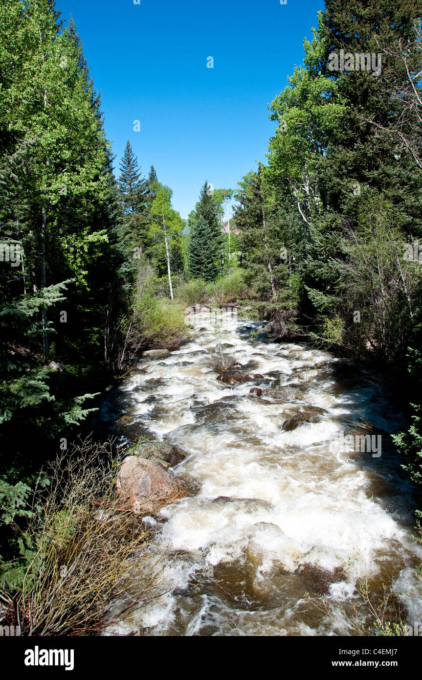 Mountain river blue sky hi-res stock photography and images - Alamy