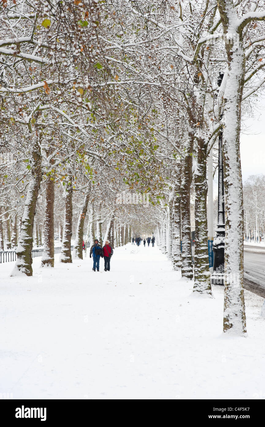 Snow covered Mall, London, UK Stock Photo