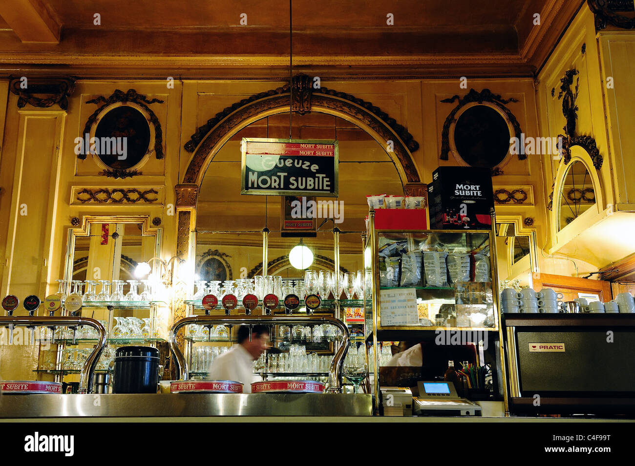 A La Mort Subite, Belgian bar Stock Photo