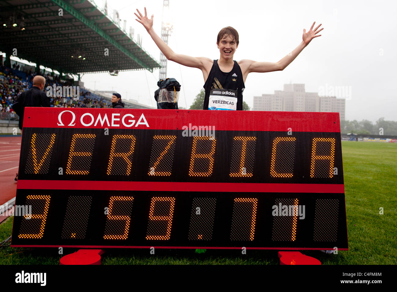 Lukas Verzbicas, winner of the junior boys one mile run at the 2011 NYC Grand Prix Track and Field Stock Photo