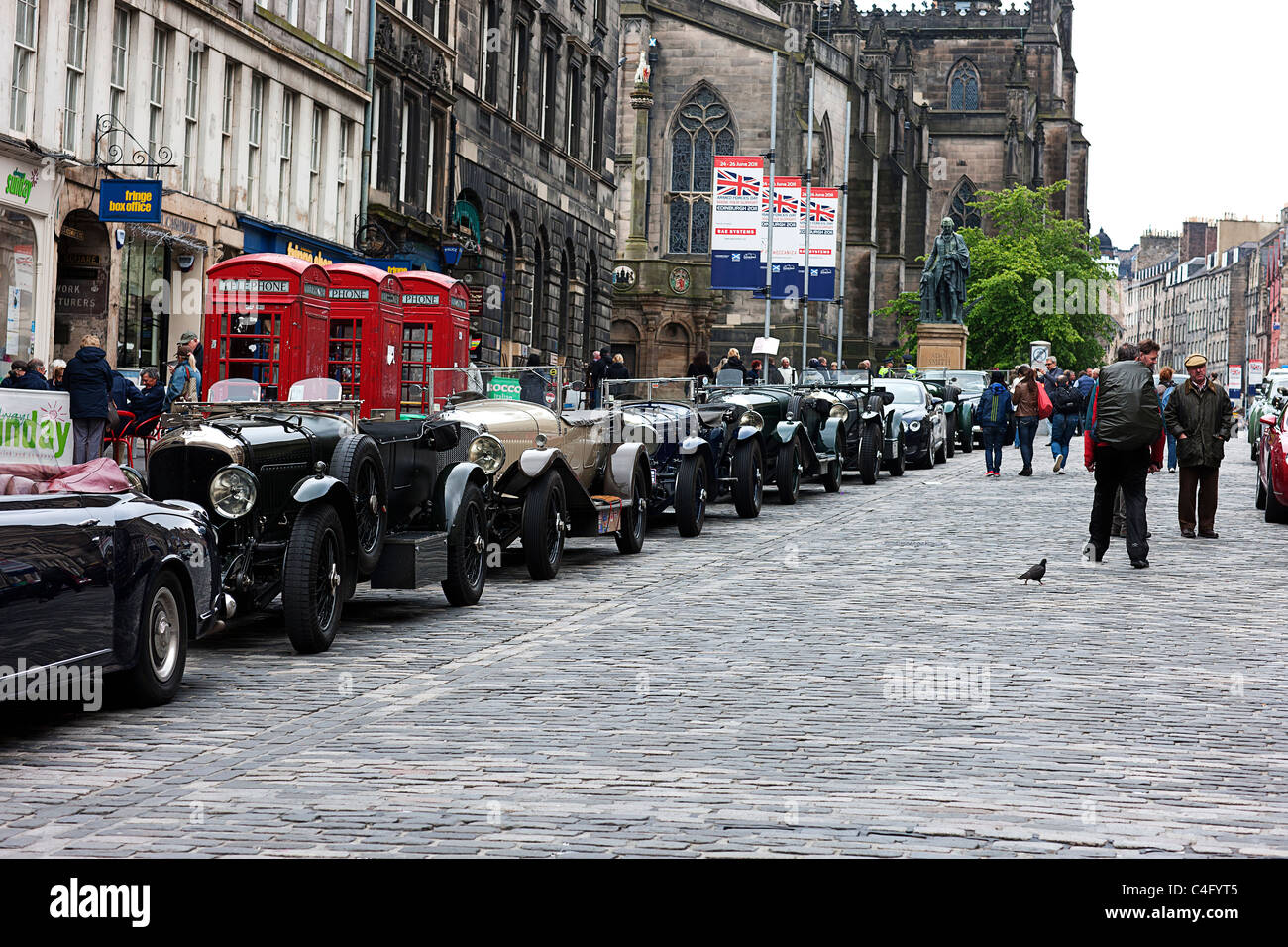 Classic Bentley cars lined up on The Royal mile.Edinburgh Stock Photo