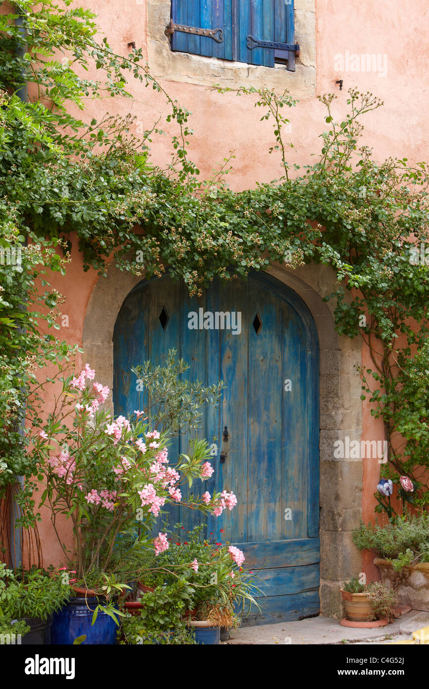 a doorway in Saint-Félix-Lauragais, Haute-Garonne, Midi-Pyrenees, France Stock Photo