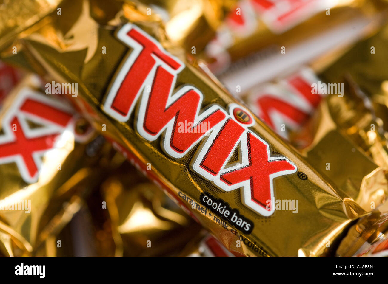 Twix chocolate hi-res stock photography and images - Page 3 - Alamy