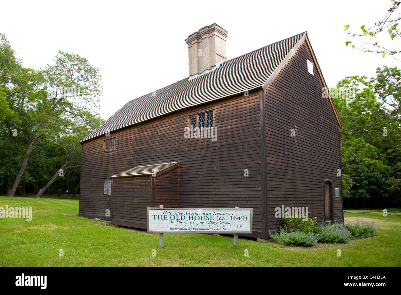 The Old House Cutchogue Long Island Stock Photo Alamy