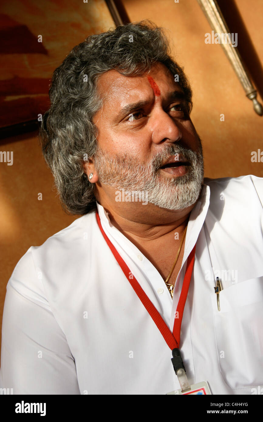 Vijay Mallya Kingfisher airlines force india Stock Photo - Alamy