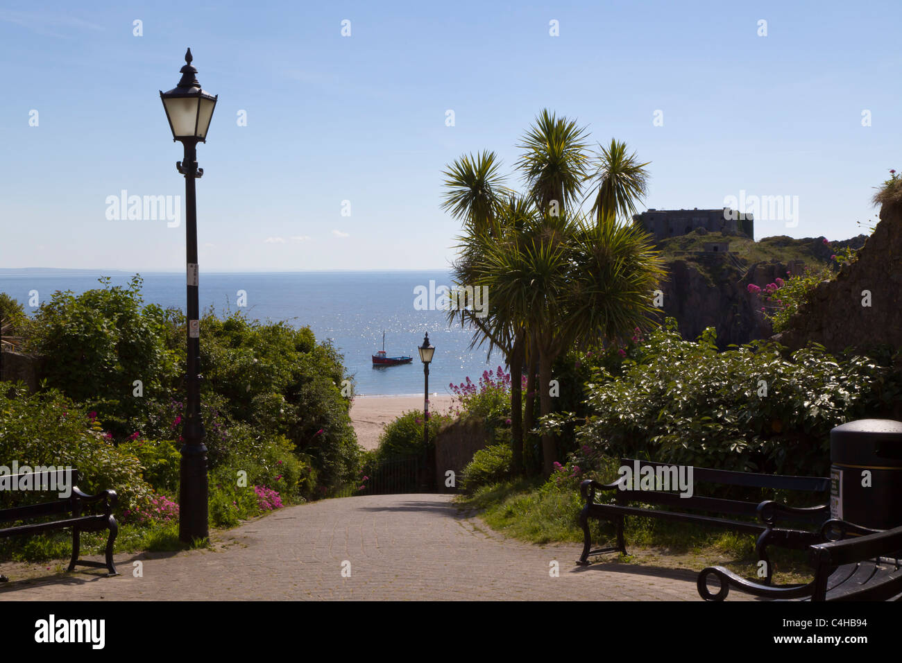 Path leading to the beach in Tenby, Pembrokeshire, Wales. Stock Photo