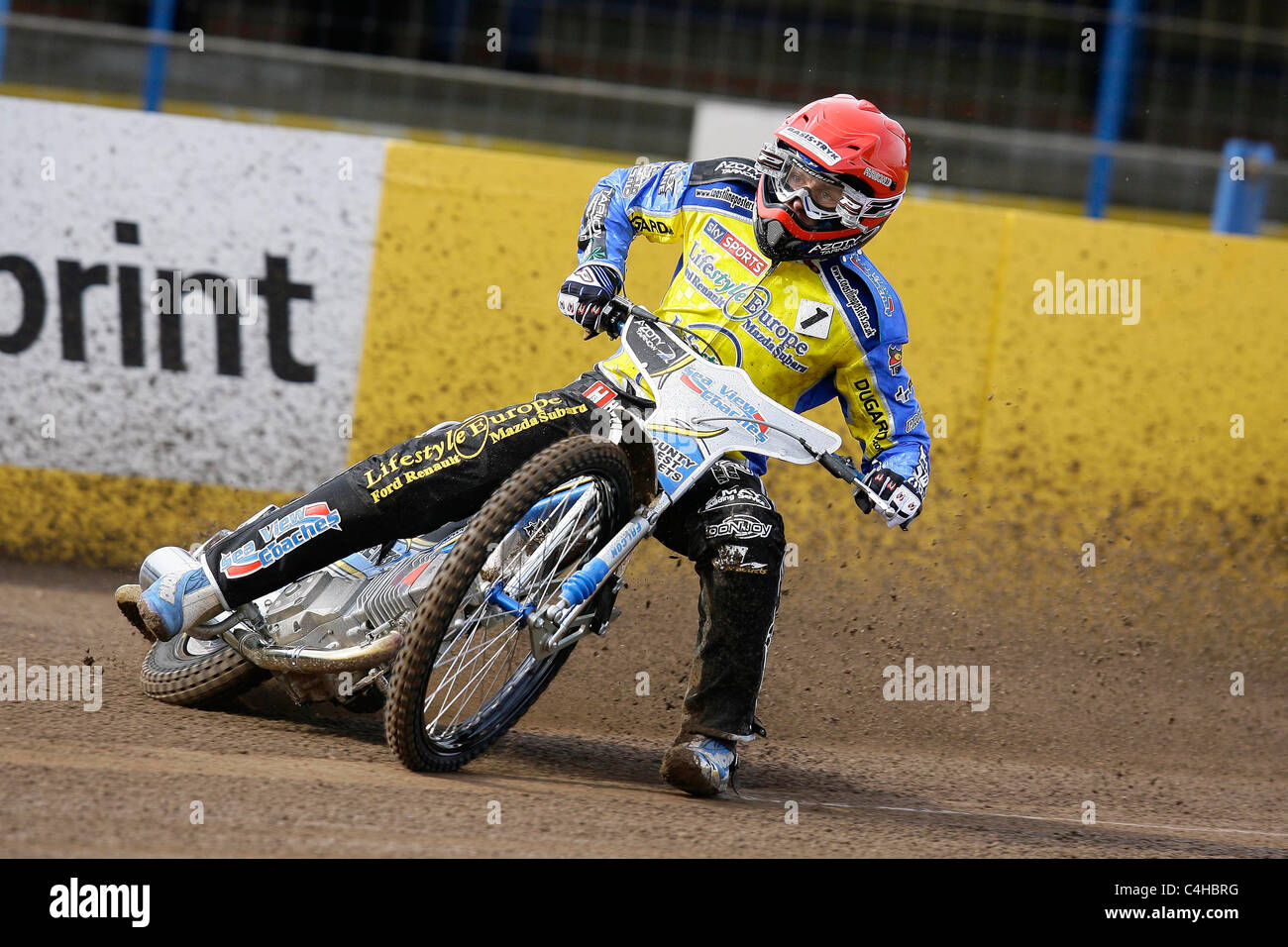Speedway racing at the Arlington Speedway track near Eastbourne. Picture by James Boardman. Stock Photo