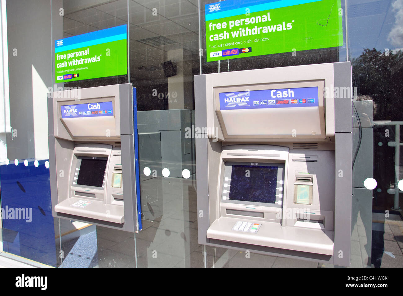 Cash dispensers hires stock photography and images Alamy