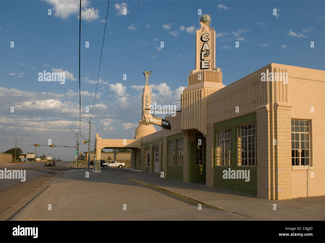 U-Drop Inn Cafe Shamrock Texas USA Stock Photo