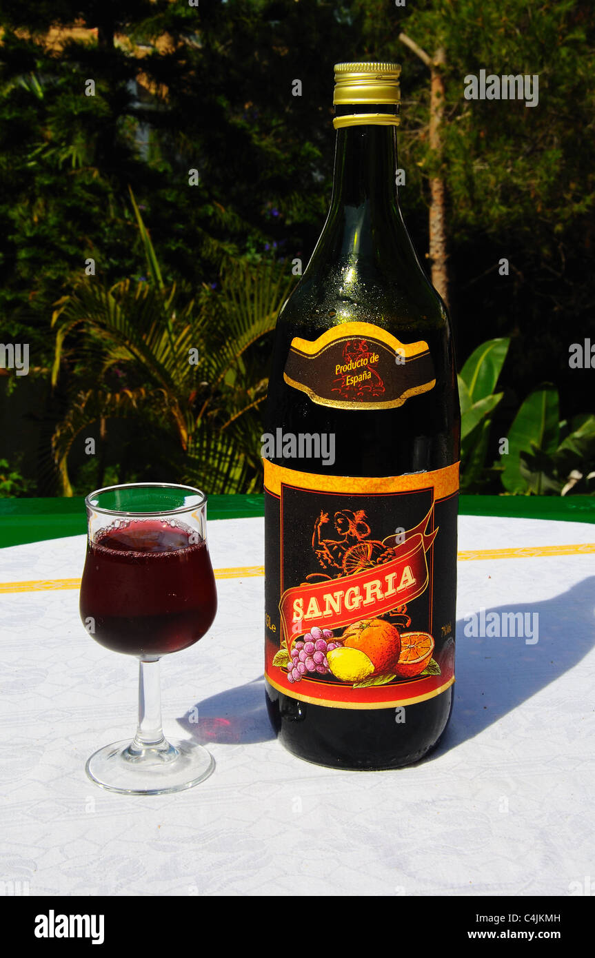https://c8.alamy.com/comp/C4JKMH/bottle-and-glass-of-sangria-costa-del-sol-malaga-province-andalucia-C4JKMH.jpg
