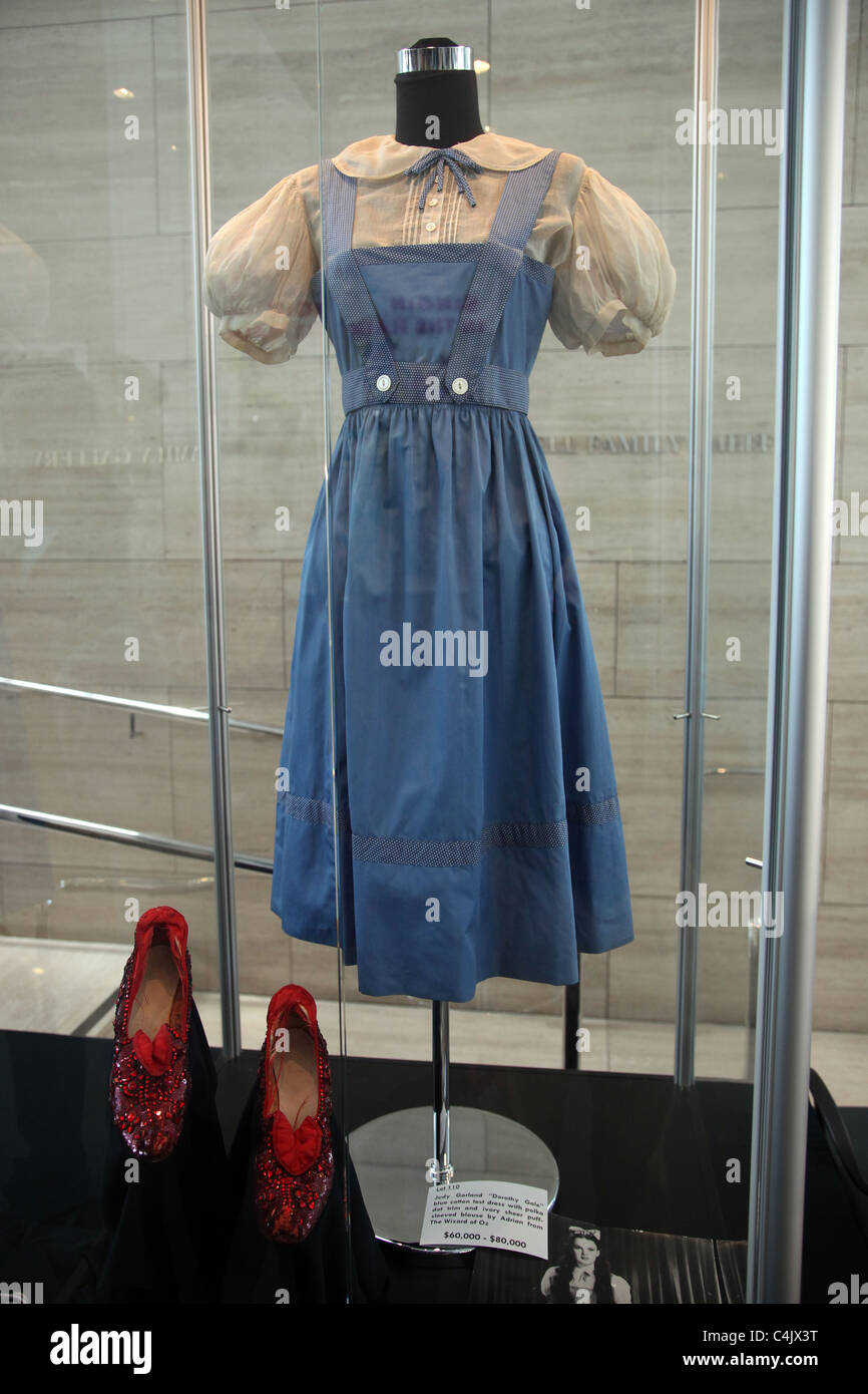 JUDY GARLAND DOROTHY DRESS RED SHOES FROM THE WIZARD OF OZ DEBBIE REYNOLDS  HOLLYWOOD MEMORABILIA AUCTION PREVIEW BEVERLY HILLS Stock Photo - Alamy