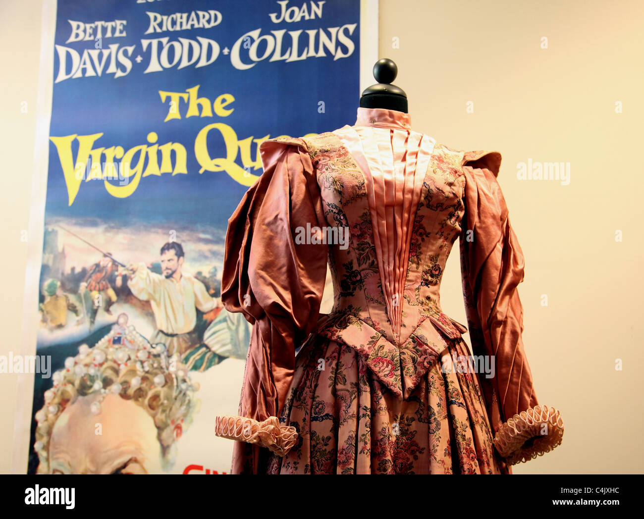 JOAN COLLINS DRESS FROM THE VIRGIN QUEEN DEBBIE REYNOLDS HOLLYWOOD MEMORABILIA AUCTION PREVIEW BEVERLY HILLS LOS ANGELES CALIF Stock Photo
