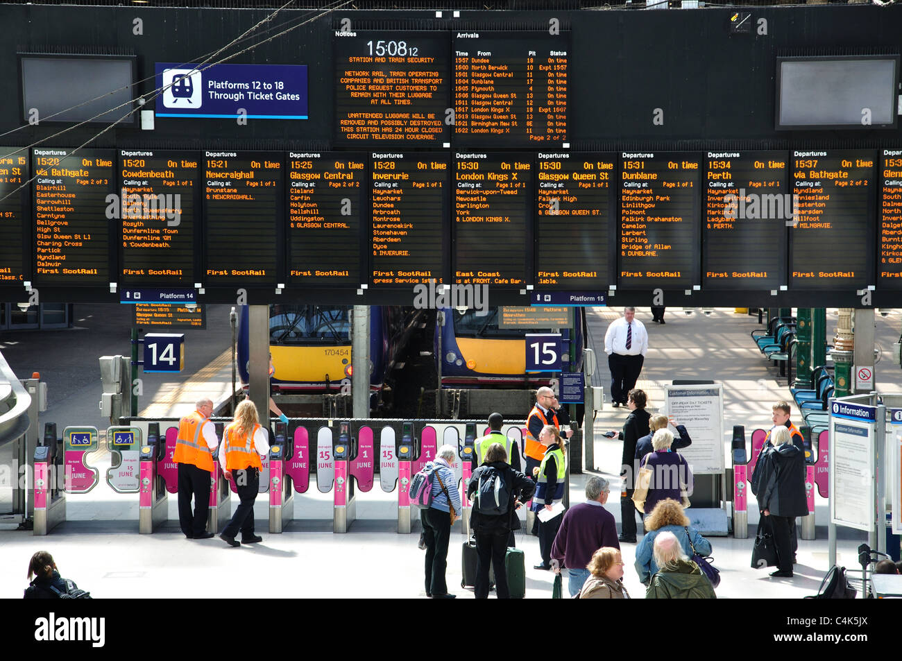 Waverley Railway Station, Edinburgh, Lothian, Scotland, United Stock