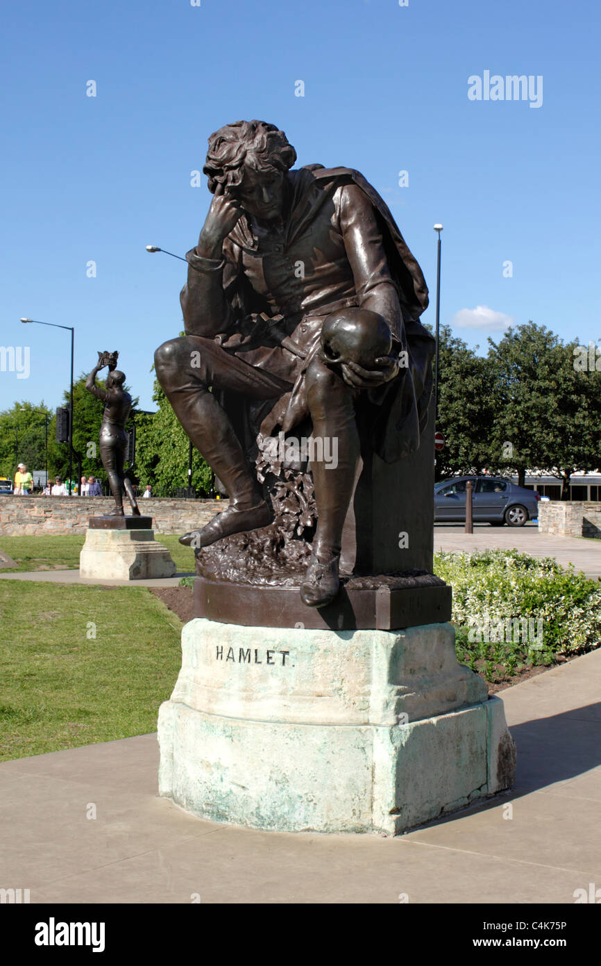 Statue of Hamlet Stratford Upon Avon Warwickshire Stock Photo