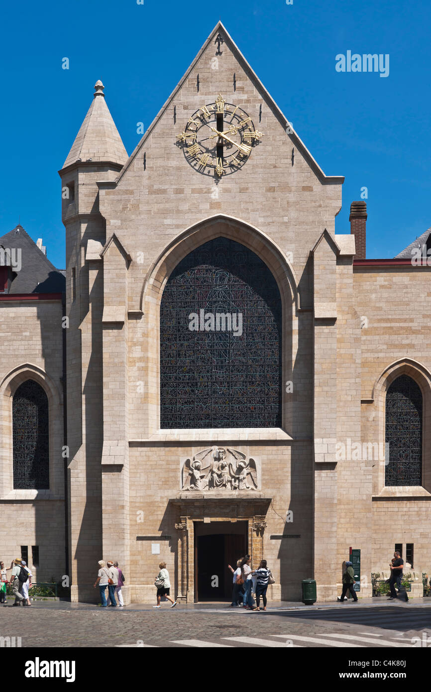 Church brussels hi-res stock photography and images - Alamy