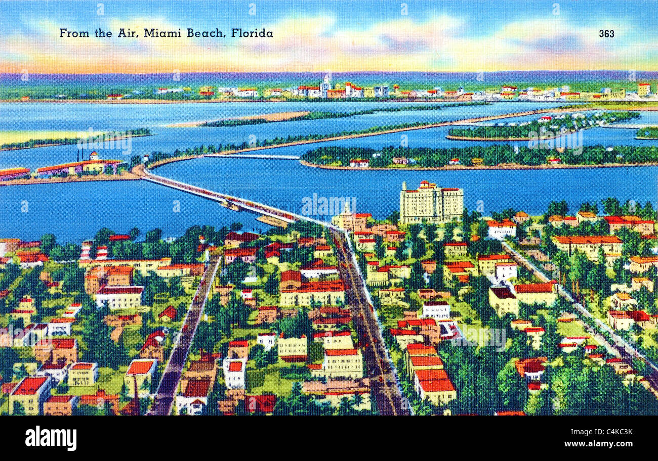 Miami Beach, FL, postcard folder. Linen, c.1940s. 16 images. Florida.