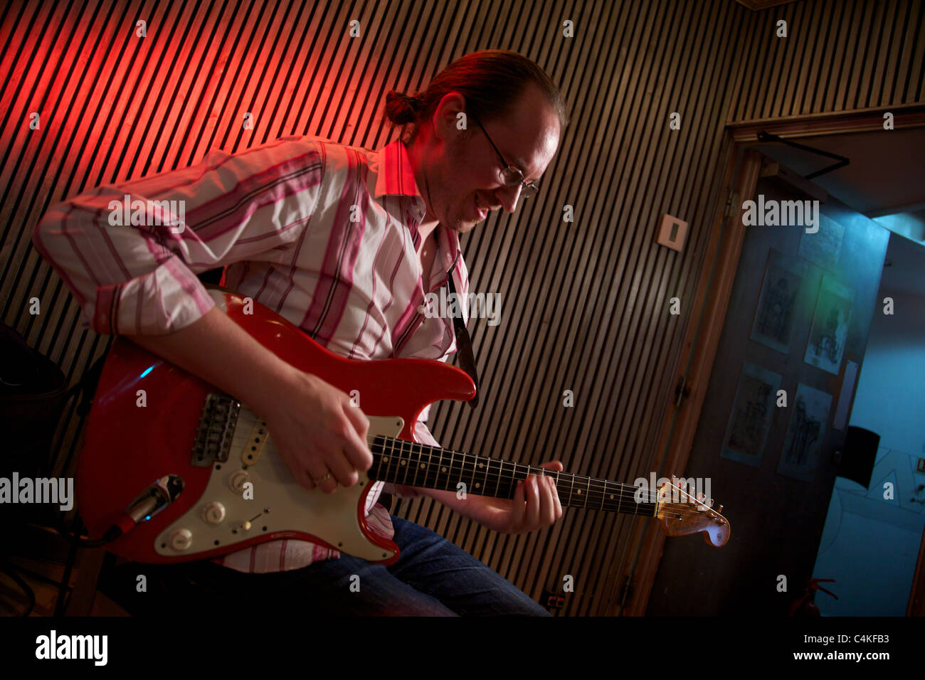 Lead guitarist Johnny Heyes, recording some tracks in a studio in Sheffield for a Andy Abraham CD, England Stock Photo