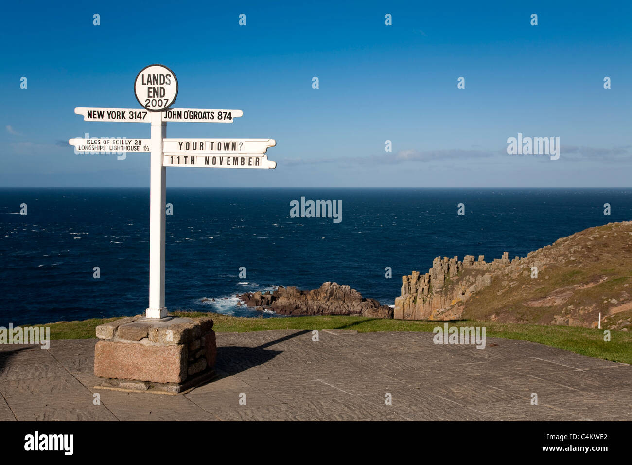 Land's End signpost; Cornwall Stock Photo Alamy
