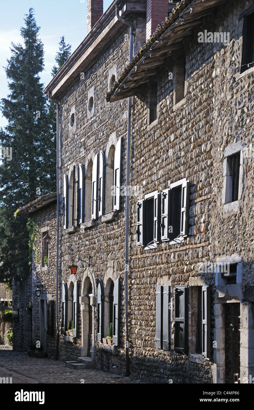 Typical old buildings Rues des Rondes Perouges Burgundy France Stock ...