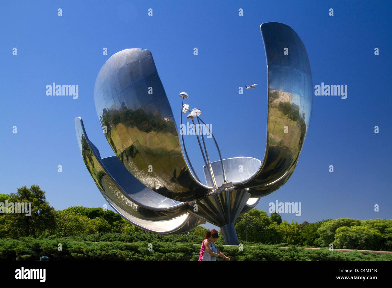 Floralis Generica is a sculpture made of steel and aluminum located in Plaza de las Naciones Unidas in Buenos Aires, Argentina. Stock Photo