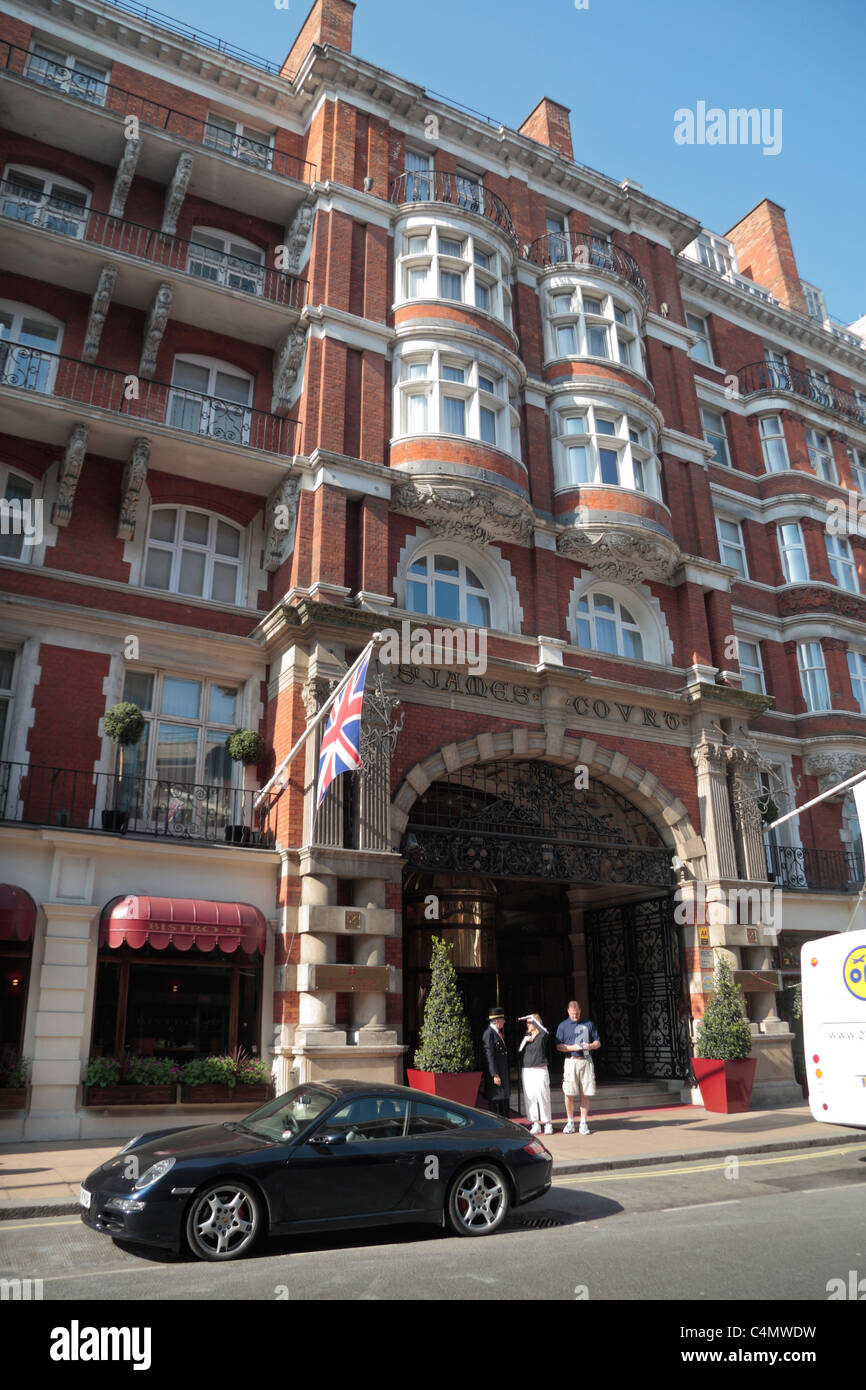 Main entrance front facade street view porsche car elegant hires stock photography and images