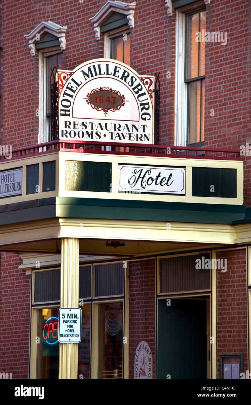 Historic Hotel Millersburg in Millersburg, Ohio Stock Photo Alamy