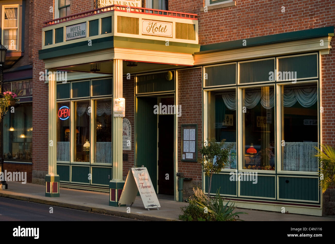 Historic Hotel Millersburg in Millersburg, Ohio Stock Photo Alamy