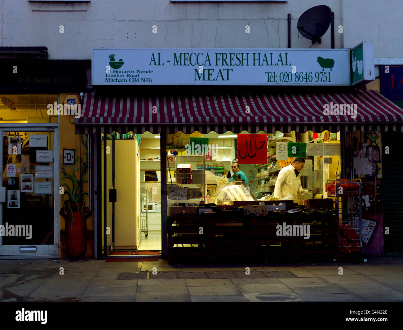 Halal butchers meat islam hires stock photography and images Alamy
