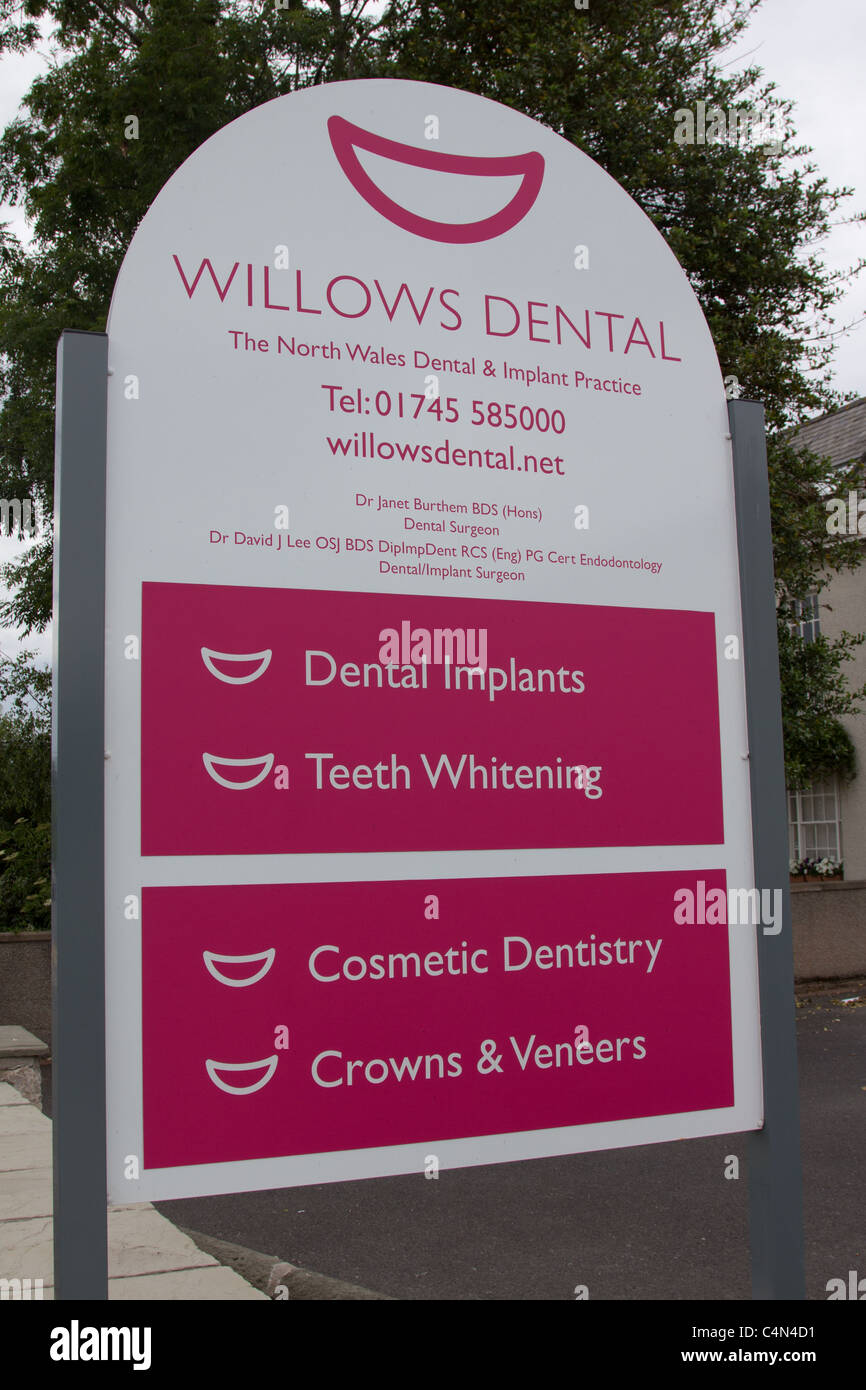 Willows dental hires stock photography and images Alamy