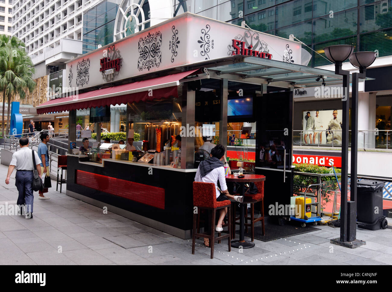 Singapore coffee shop hires stock photography and images Alamy