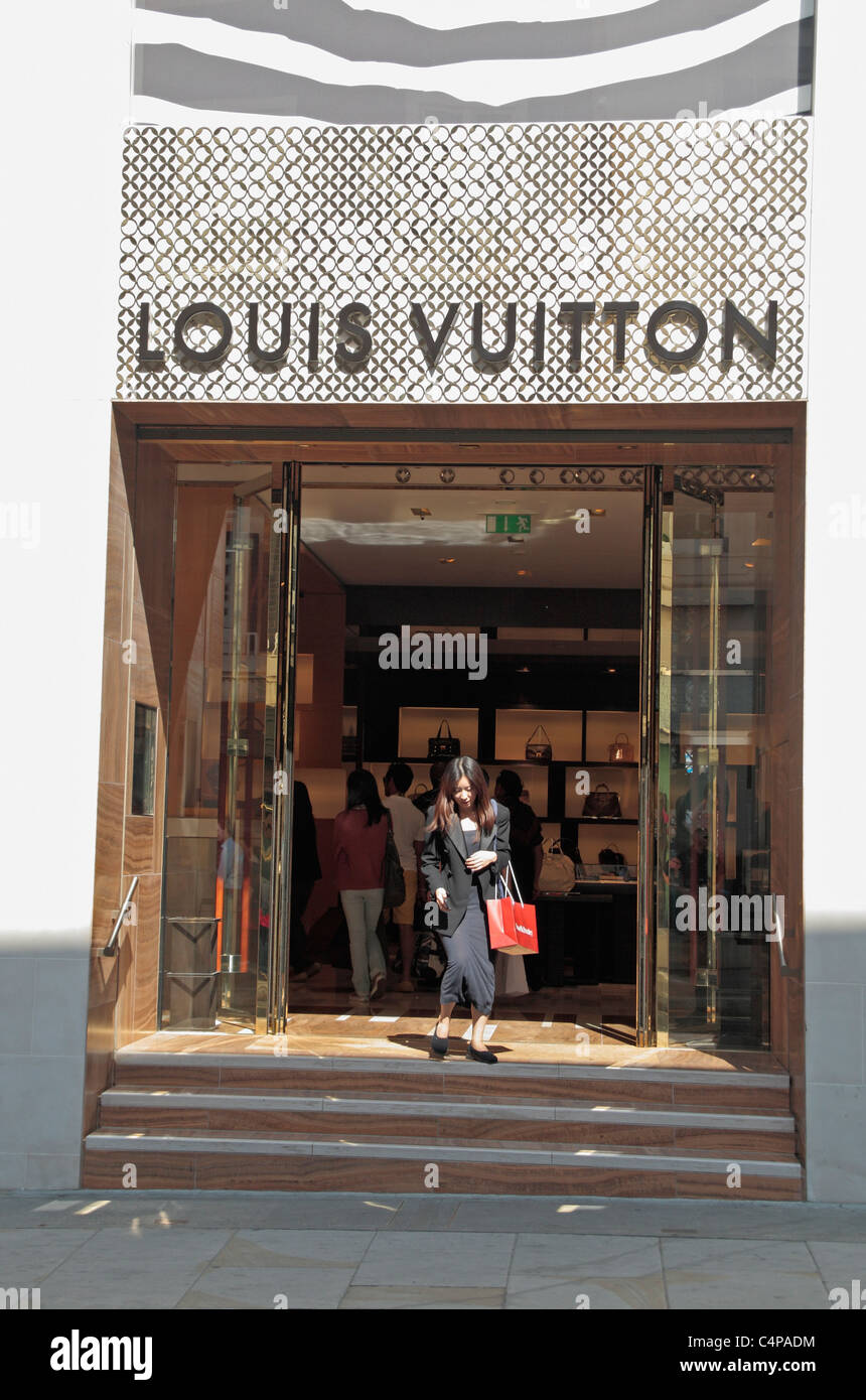 Louis Vuitton store front in London Stock Photo - Alamy