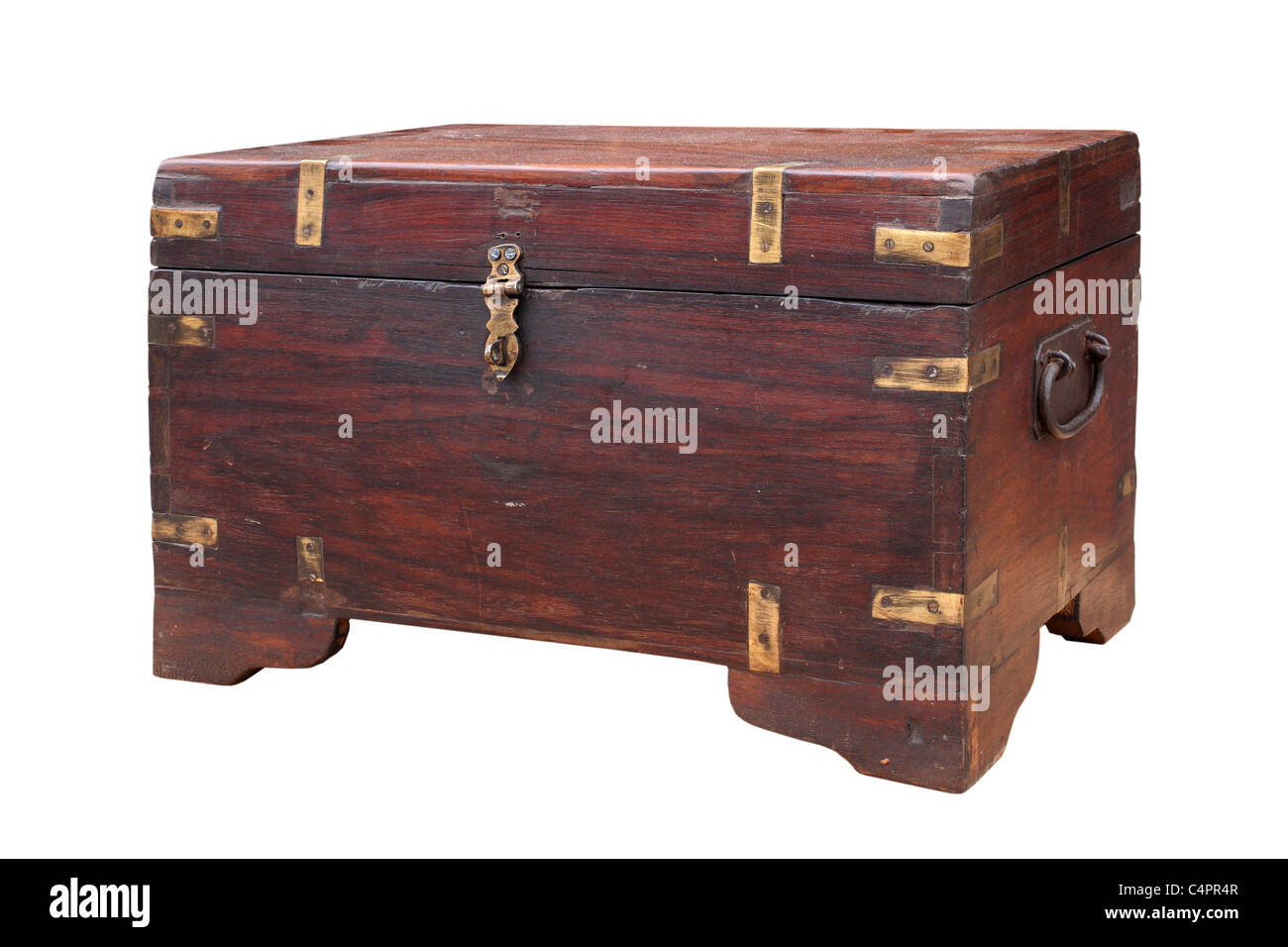 Premium Vector  Realistic open chest vintage old treasure wooden box with  golden glowing inside vector illustration