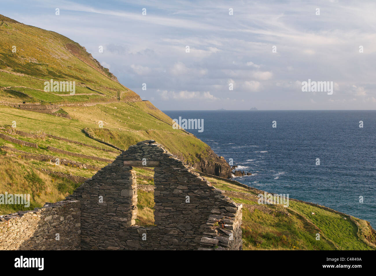 Abandoned house, Slea Head, Dingle Peninsula, County Kerry, Ireland