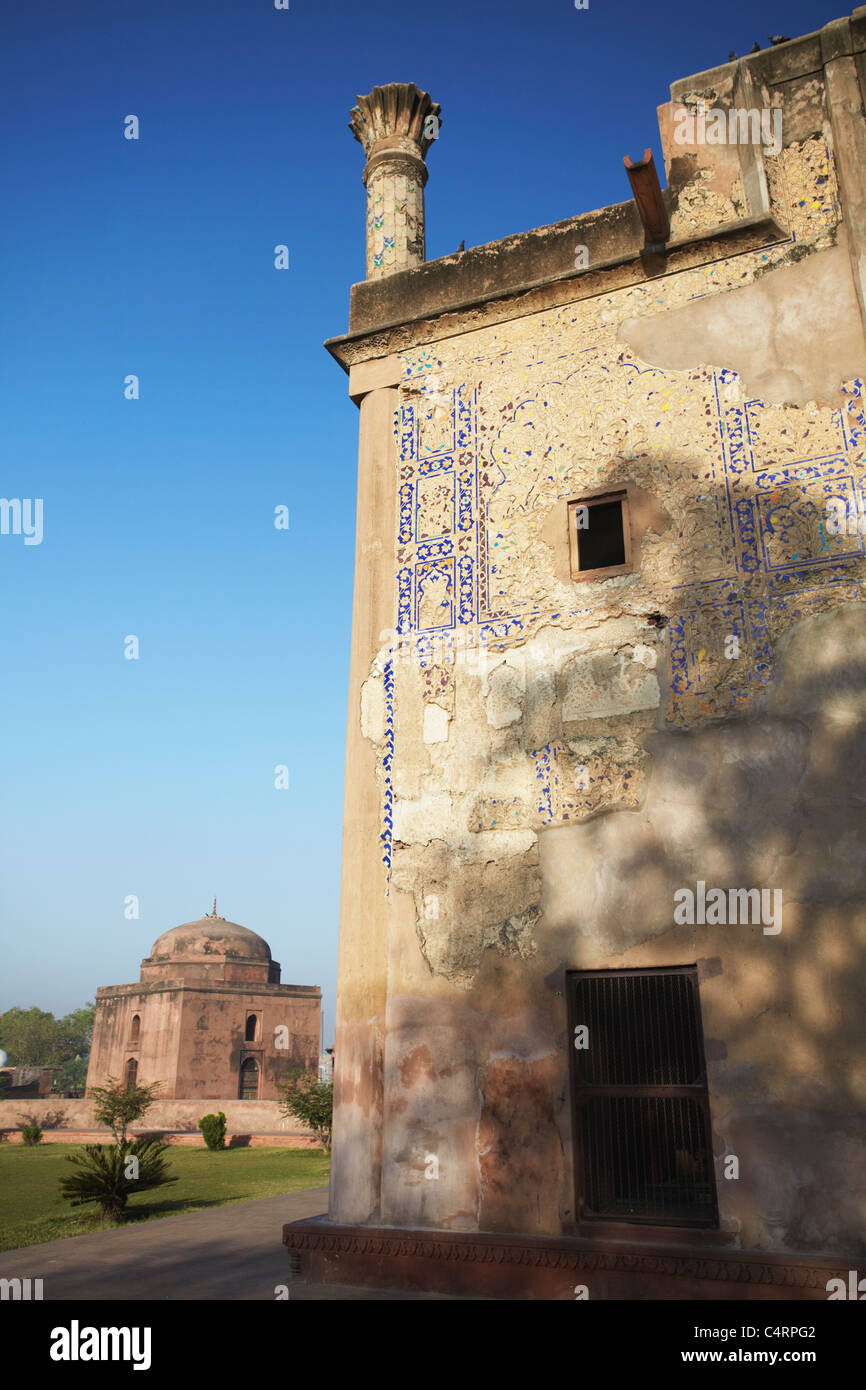 chini-ka-rauza-tomb-of-afzal-khan-agra-uttar-pradesh-india-stock