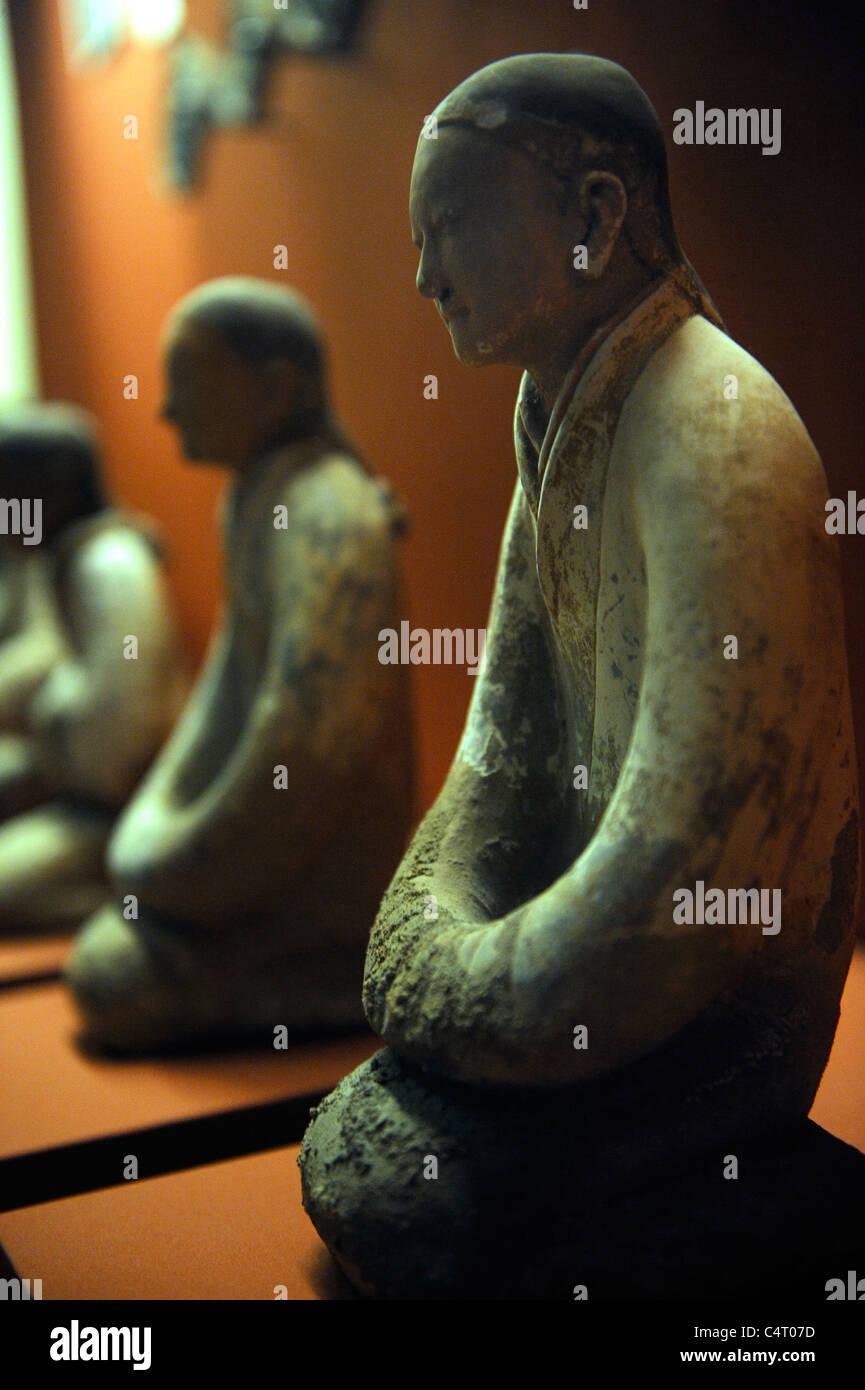 Painted Squatting Female Figure in Shaanxi History Museum, Western Han Dynasty. Stock Photo