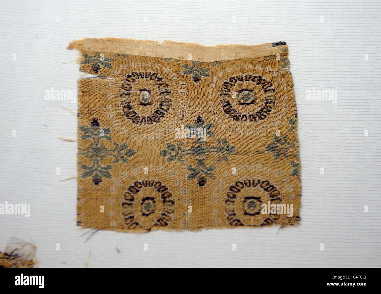 Brocade with Design of Floral Medallions Tang Dynasty(618-907) Collection of Shaanxi History Museum Stock Photo
