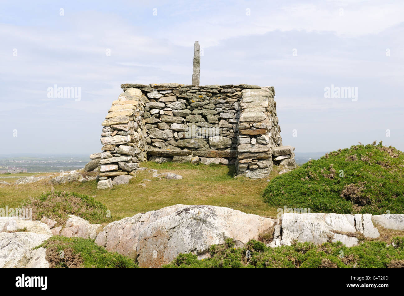 Lady Verneys seat a stone built wind shelter at the highest point on Rhoscolyn Head Anglesey Ynys Mon Gwynedd Wales Cymru UK GB Stock Photo