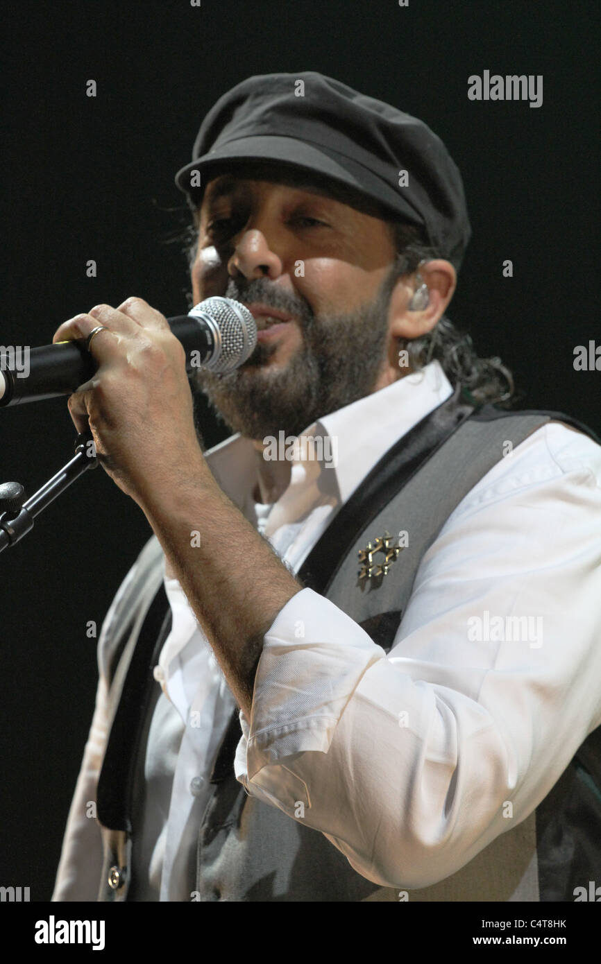'King of Merengue', Juan Luis Guerra plays in Santo Domingo, Dominican Republic Stock Photo