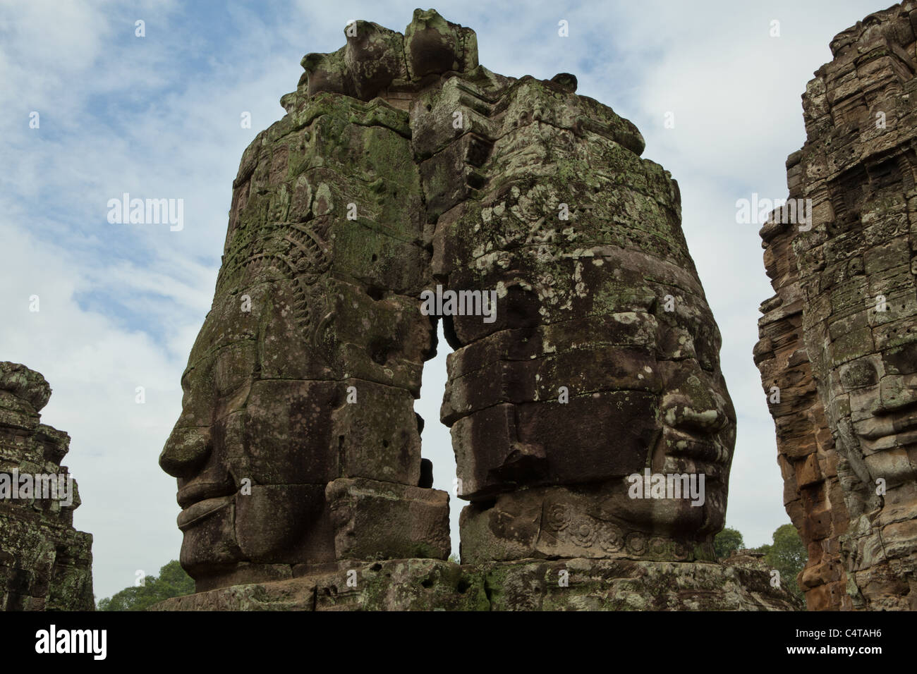 Giant stone faces ancient hi-res stock photography and images - Alamy