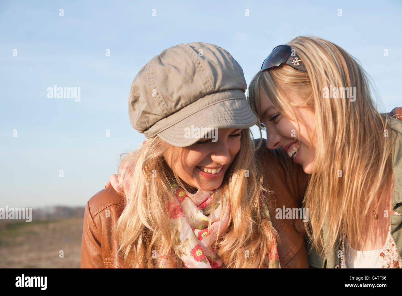 Teenagers Speaking High Resolution Stock Photography and Images - Alamy