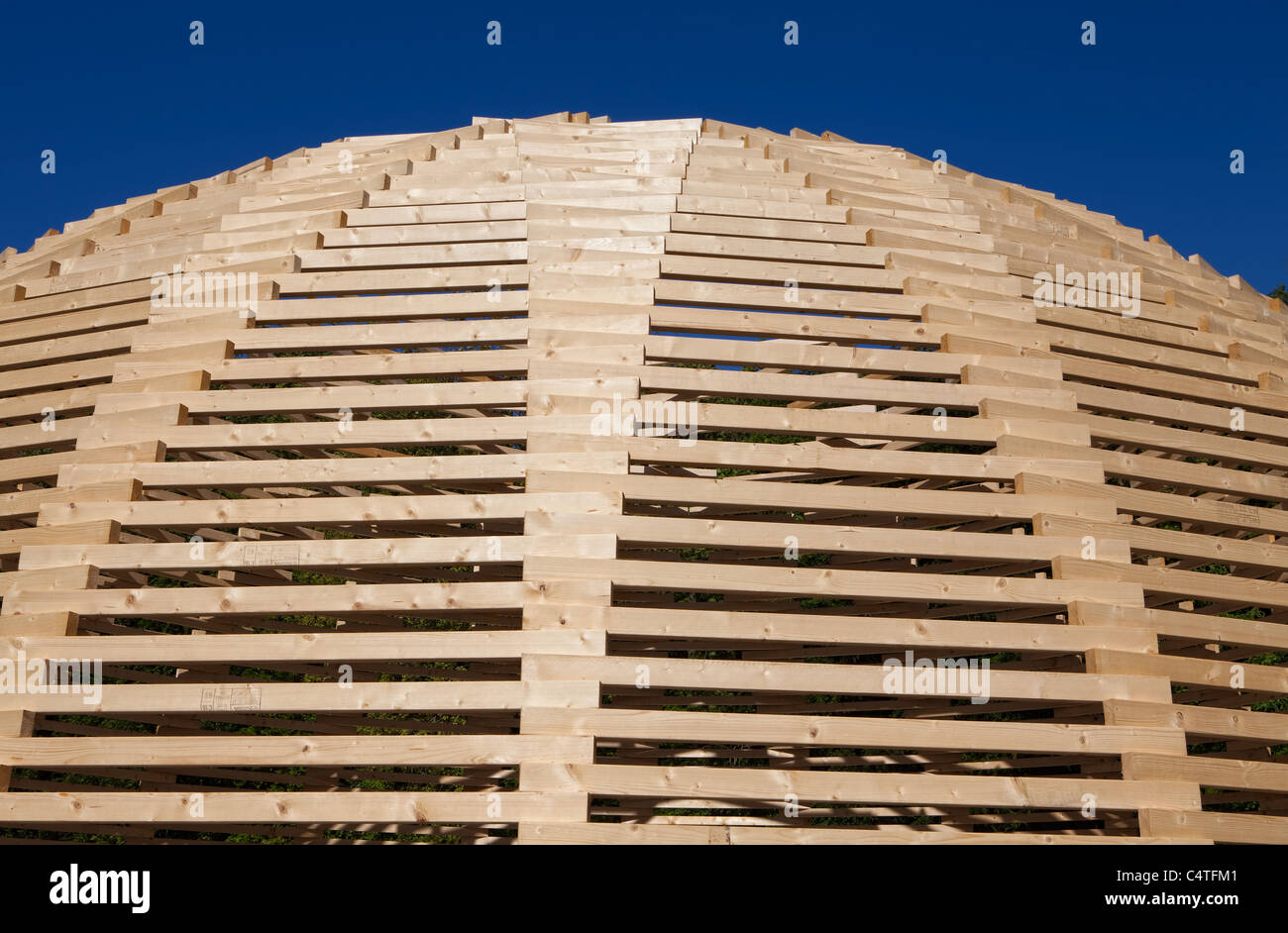 Wooden dome, art installation by Aeneas Wilder, CABANES 2011, Château