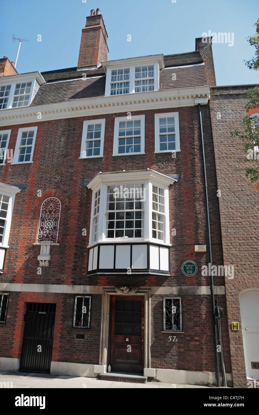 How to insert text inside a picture in microsoft word Maker street london