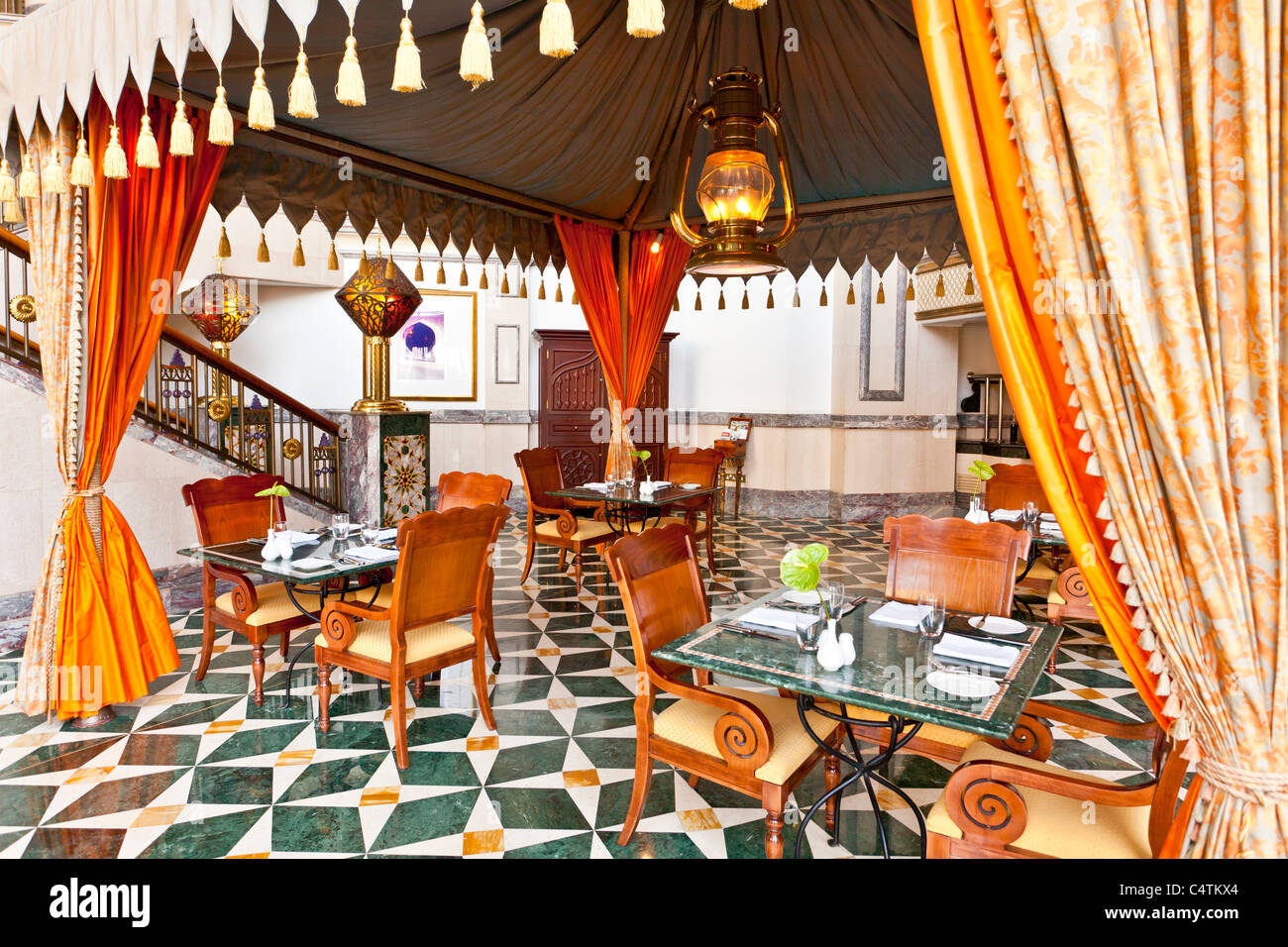 Interior decorative architecture of the Grand Hyatt Hotel in Muscat, Oman. Stock Photo