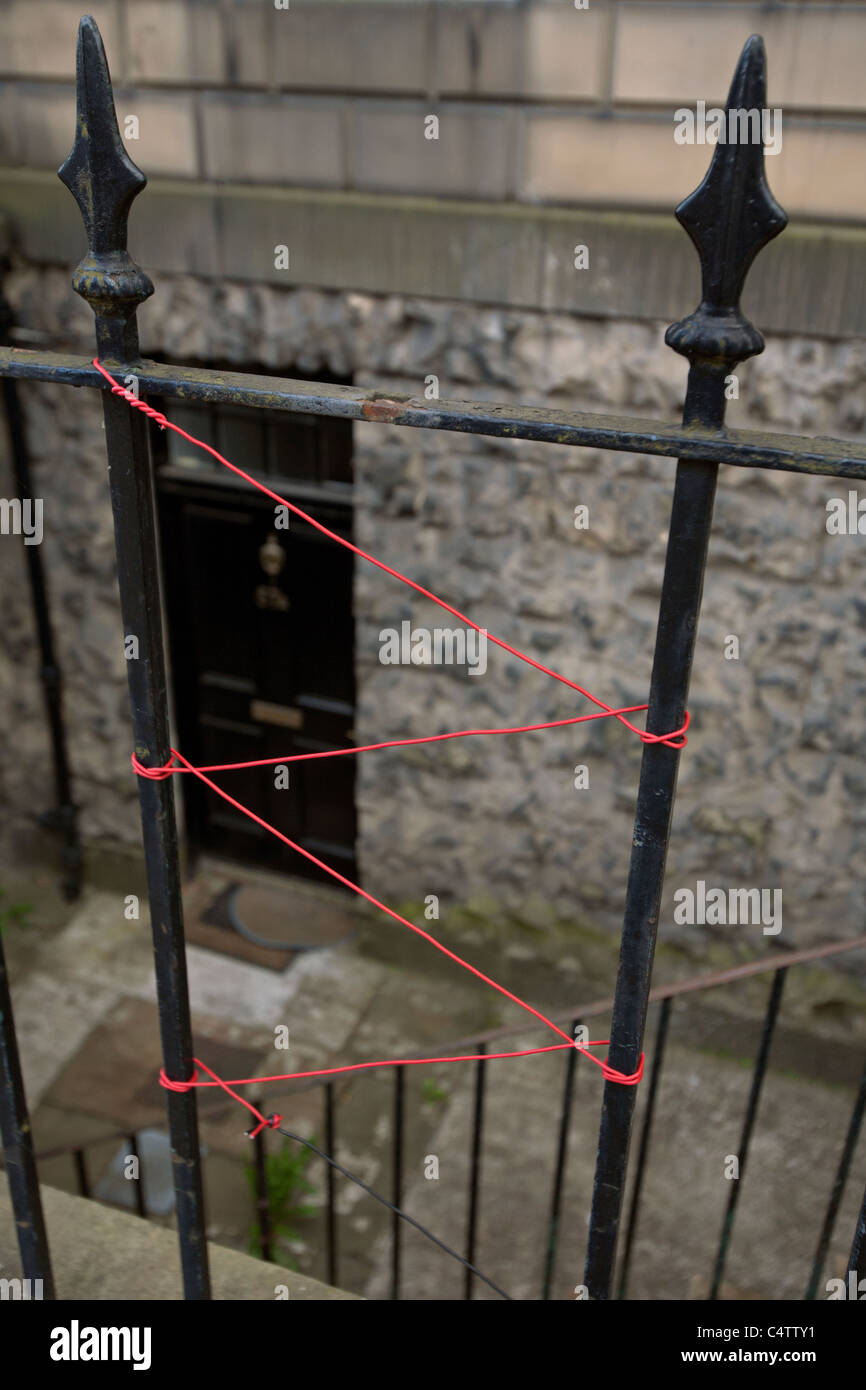 Fix to railings hires stock photography and images Alamy