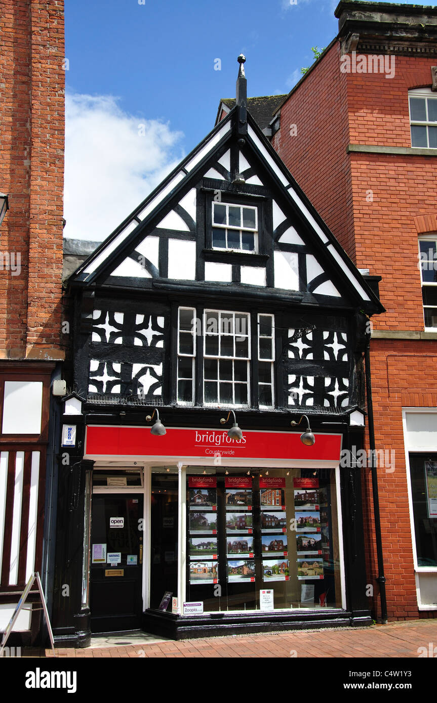 Small Tudor house, High Street, Nantwich, Cheshire, England, United Kingdom Stock Photo Alamy
