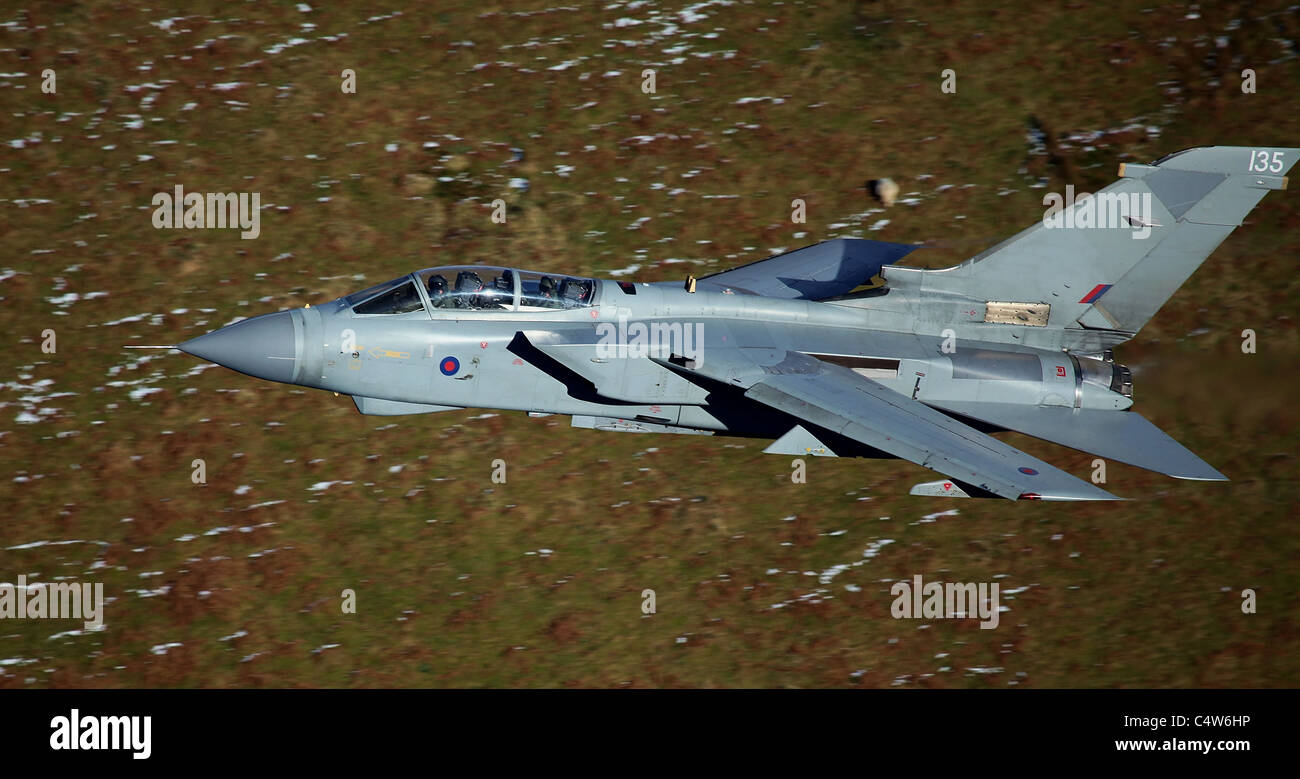 gr4 tornado low flying north wales Stock Photo