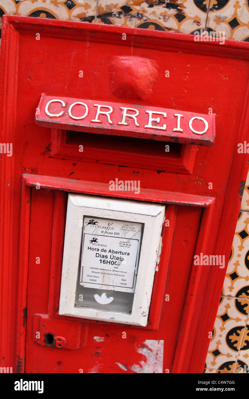 Portuguese Lottery Sign Jogos Santa Casa And Portugal Post Office CTT Pay  Shop Sign Outside A Newsagents Shop In Tavira Portugal Stock Photo - Alamy