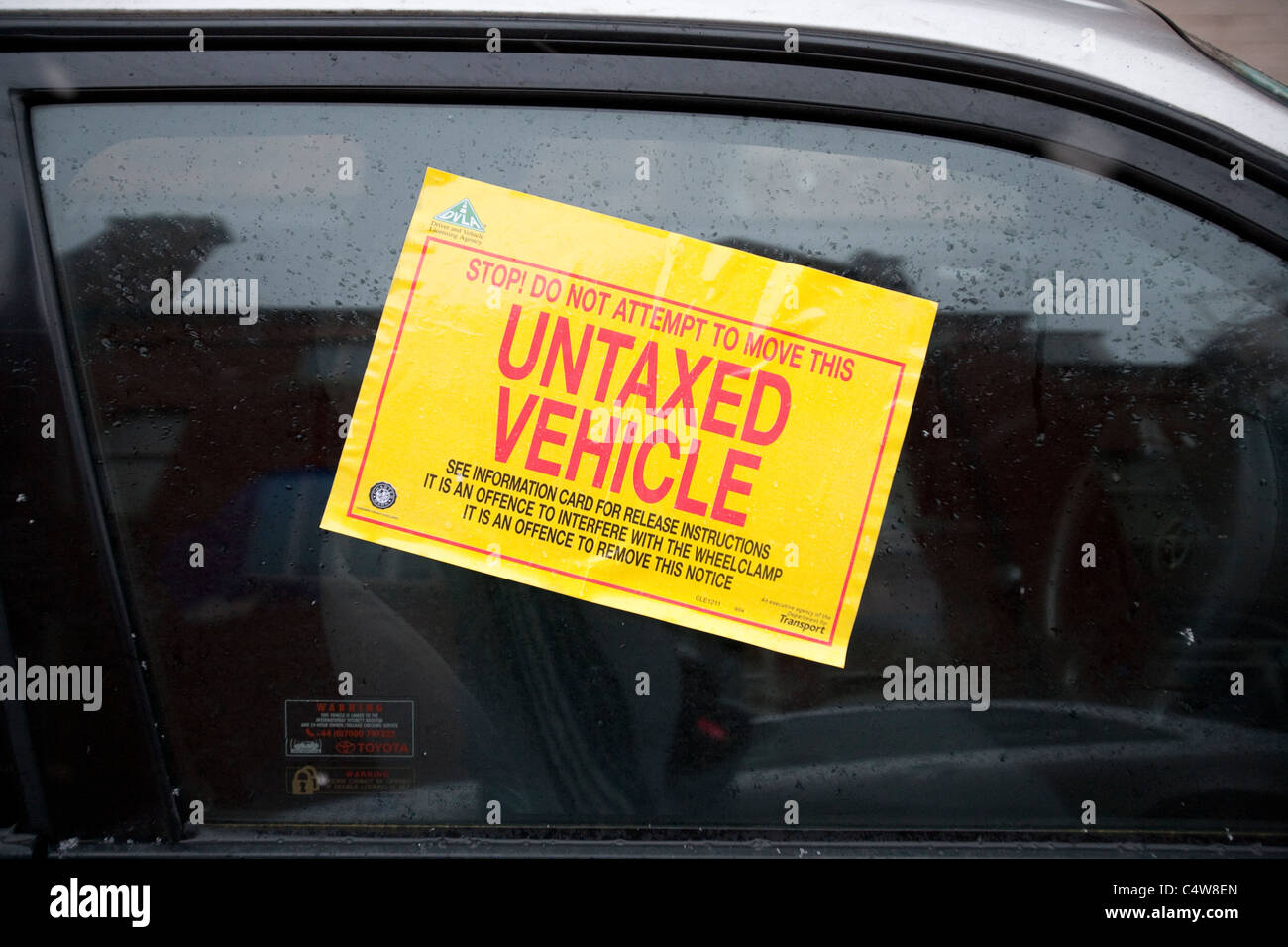 Untaxed Vehicle warning sticker Stock Photo 37434845 Alamy