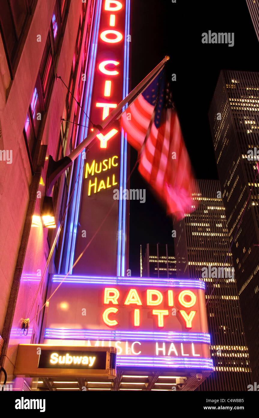 Radio City Musical Hall, Avenue of the Americas, New York City, 2011